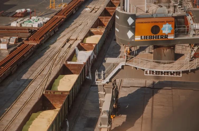 Sulphur loading for road, rail, and marine transport